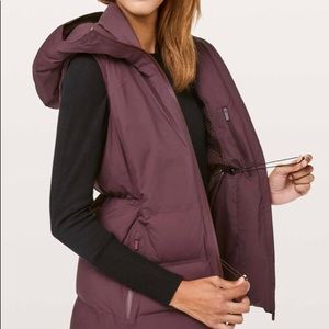 Lululemon Sleet Street Vest Cassis Size 6